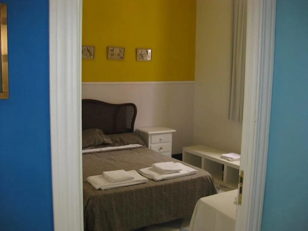 Hostal Las Acacias Malaga Hiszpania