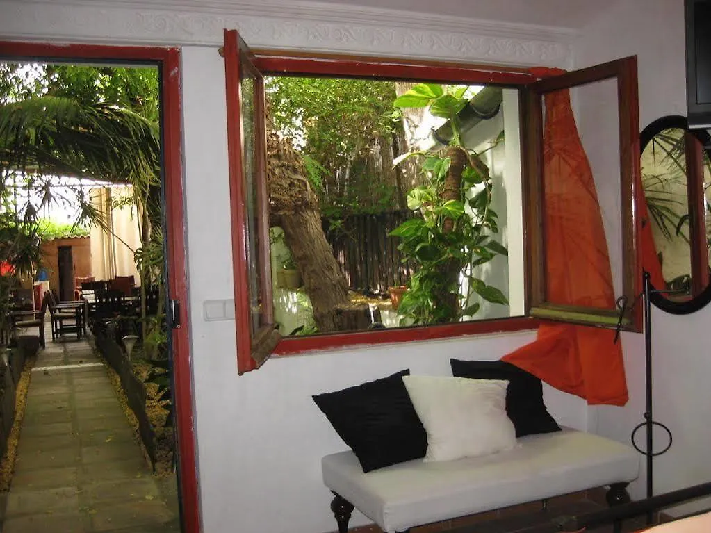 Hostal Las Acacias Malaga